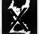 Feurig und düster: "X" von Banks Violette gemahnt an frühere Zeiten. Foto: der Künstler