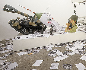 Wang Du, D�fil�, 2000 (Zum Vergr��ern anklicken)
