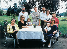 Thomas Struth: The Bernstein Family, Mudersbach, 1990 / �Bild: Thomas Struth