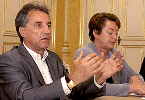 Edelbert K�b mit BM Gehrer / �Bild: APA