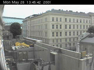 Beobachtung der Baustelle ist durch die  Webcam der Albertina m�glich (Webcam-Shot).