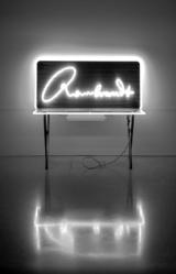 Illustration
- Robert Watts „Rembrandt Signature Chair“.  Foto: Mumok 
