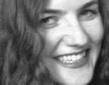 Illustration
- Claudia Aigner ist Germanistin und Kunsthistorikerin und glaubt an das Lachen als Symptom der Erkenntnis.  Foto: E. A. Richter 