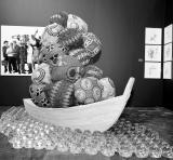 Auch Ungewöhnliches zeigt die Viennafair, etwa "Mam Mario" von Bartelemy Tuogo, angeboten von Mauroner Contemporary Art Vienna. Foto: Christian Husar