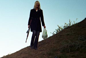 Filmstill: Tomić Artikelbild: Milica Tomić: "One Day Instead Of Night, The Machinegun Will Burst If The Light Can Not Come Otherwise" - Filmstill: Tomić