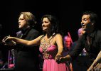 Jubel f�r Ofczarek, Netrebko und Schrott