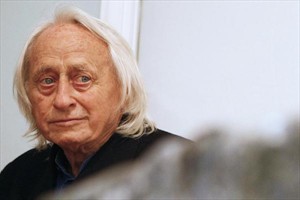 Artikelbild: Karl Prantl im Herbst&nbsp; 2008 bei der 
Ausstellung 'Karl Prantl - Steine' in der Galerie Ulysses in 
Wien aus Anlass seines 85. Geburtstags - Foto: APA/Techt