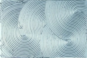 Artikelbild: "Ohne Titel" (2010, Acryl und Aluminiumpigment auf Leinwand) - Foto: Projekt Serendipity
