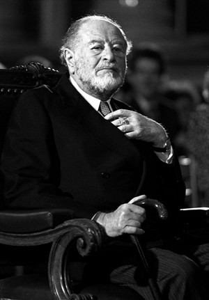 Artikelbild: Kunst- und Künstlerfreund Bruno Kreisky wollte eine Avantgarde-Ausstellung; von Ministern und Künstlern wurde sie zu Fall gebracht.  - Foto: APA/ROBERT JAEGER