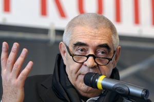 Foto: APA/HANS KLAUS TECHT Artikelbild: Peter Noever Anfang Februar bei der Pressekonferenz zu
'Art, Not Compromise / Kunst statt Kompromiss' im Museum für angewandte
Kunst - Foto: APA/HANS KLAUS TECHT
