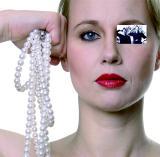 Erst Viennafair, im Herbst MoMa New York: die Kroatin Sanja Ivekovic. Foto: Espaivisor Galería Visor, Valencia


